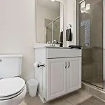 Luxe King 3br Townhouse -mins To Uptown Clt Holiday home Charlotte