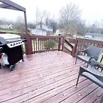 Splendid With Fire It And Backyard In Nc