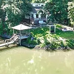 Embrace Nature In This Lakefront Cottage With Fire Pit In Charlotte, North Carolina