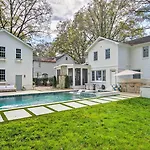 Stunning Charlotte Home Private Pool!