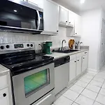 Holiday home Spacious Dog-friendly Retreat Near Ballantyne