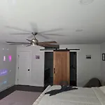 Bedrooms With Private Bath - 12Min From Uptown