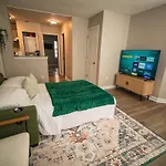 Stylish & Cozy Retreat With Backyard & Parking