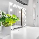 Holiday home 2 Large Bedrooms Artistic Flair Spacious Charlotte