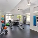 Cozy Uptown With Gym And Swimming Pool Charlotte