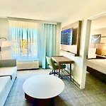 By Ihg 3*