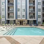 Trifecta Luxury Serviced Apartment In Uptown Clt