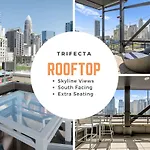 Trifecta Luxury Serviced Apartment In Uptown Clt