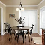 Holiday home Serene Getaway With Patio In Pineville