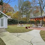Shadowlake: 4Br House