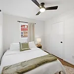 Stylish 3Bd Ranch - Walk To South End & Dilworth