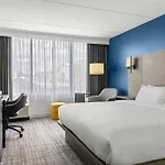 Express By Marriott South End Hotel 3*