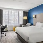 Hotel Express By Marriott South End