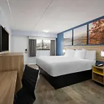 Days By Wyndham 2* Charlotte