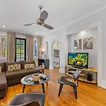 The Collection Clt: 500 Queens Charlotte