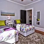 The Collection Clt: 500 Queens * Charlotte