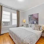 Chic 1 Bedroom Units Near Dilworth Holiday home Charlotte