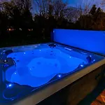 Cozy With Swimming Pool In Charlotte, North Carolina Holiday home Charlotte