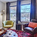Comfortable And Stylish Near Myers Park Charlotte