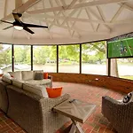 Holiday home Cozy With Swimming Pool In Charlotte, North Carolina Charlotte