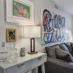 Holiday home Comfortable And Stylish Near Myers Park *