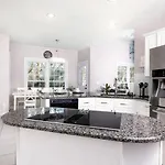 Holiday home Disconnect At With Great Surroundings In Charlotte, North Carolina
