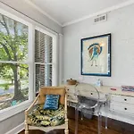 Holiday home Contemporary Gem In The Heart Of Myers Park Charlotte