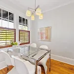 Contemporary 2br In Myers Park With Screened Porch Charlotte