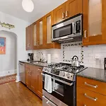 Contemporary Gem In The Heart Of Myers Park Holiday home Charlotte
