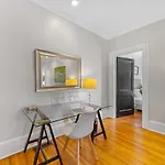 Holiday home Contemporary 2br In Myers Park With Screened Porch Charlotte