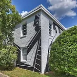 Spacious Conveniently Located 1br In Myers Park