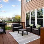Disconnect At With Great Surroundings In Charlotte, North Carolina Holiday home Charlotte