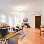Holiday home Chic 1 Bedroom Units Near Dilworth