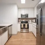 Class & Space Uptown