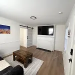 Charming Classic, Duplex With A Modern Twist Holiday home
