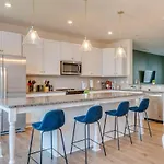 4Br Townhouse King Bed Garage Northlake