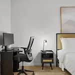 Spacious 4Br Getaway With Fenced Yard Minutes Away From Clt Airport & Uptown Charlotte