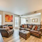 Cozy Family Retreat! Home In Charlotte Suburbs