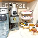 Hpthe Bungalowspectrumbojanglesfenced Yarddog