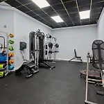 Lux Mins To Atrium Health And Downtown Airport