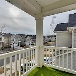 Charlotte Area Home Near Lake Wylie, Pets Welcome!