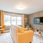 Cozy Camp North End 2Br