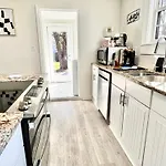 Hpthe Cottagespectrumbojanglesnodadogsyard