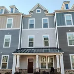 4br Townhouse King Bed Garage Northlake * Charlotte