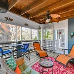 1 Mi To Boa Stadium! Walkable Condo W/ Porch