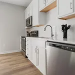 Landing Apartments - Zora University