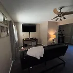 Private Quiet Near Unc