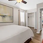 Modern Pet Friendly Fenced Holiday home