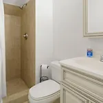 Holiday home Renovated 5br/3ba W/ Rec *