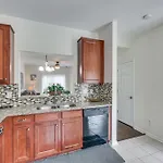 Dog-friendly Townhome W/ Patio In Area! Charlotte